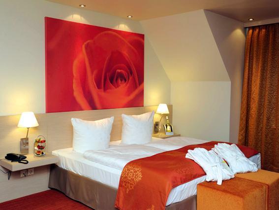 Logis Hotel Kur- Und Wellnesshaus Spree Balance Burg  Exterior photo