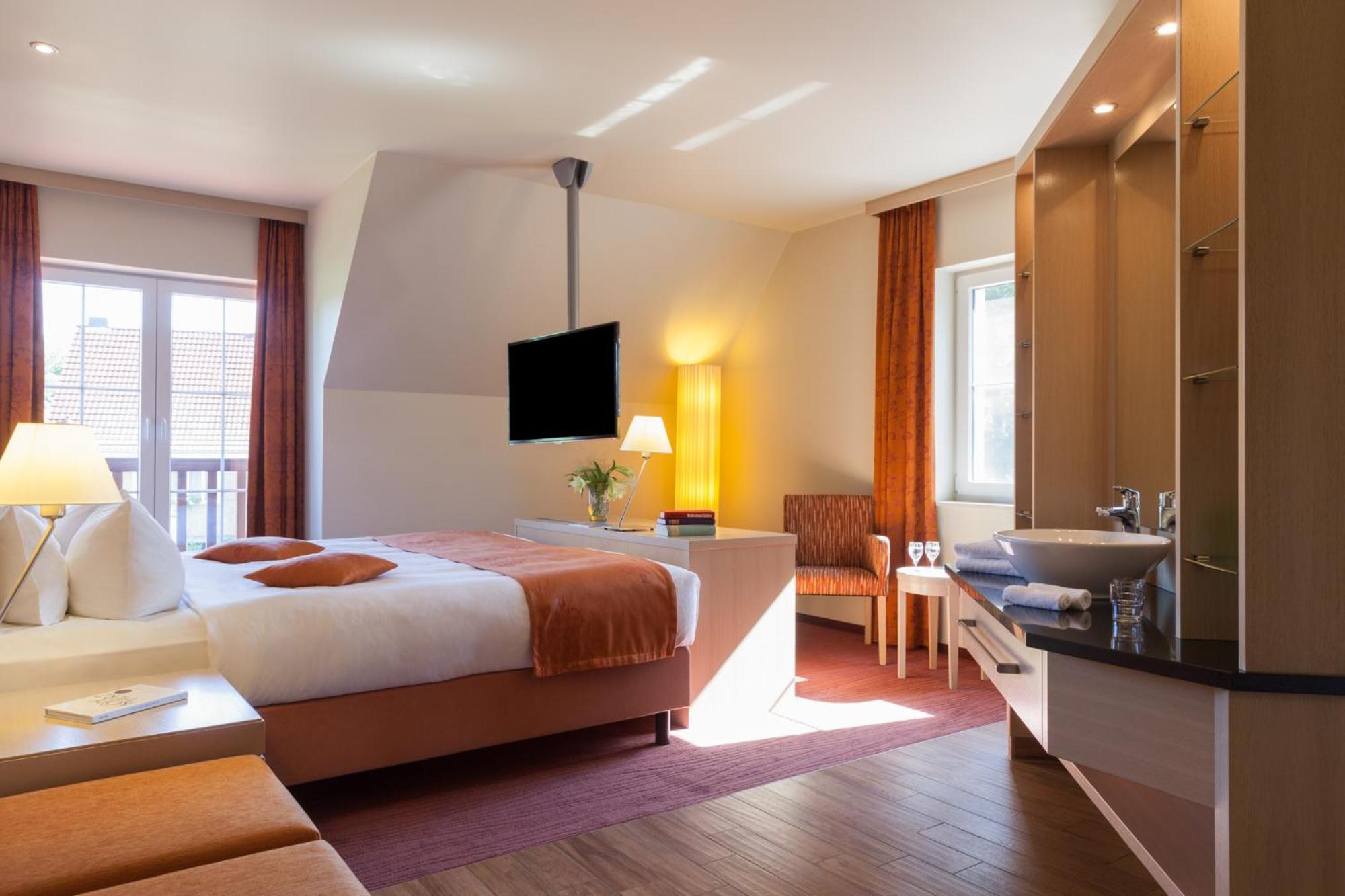 Logis Hotel Kur- Und Wellnesshaus Spree Balance Burg  Exterior photo